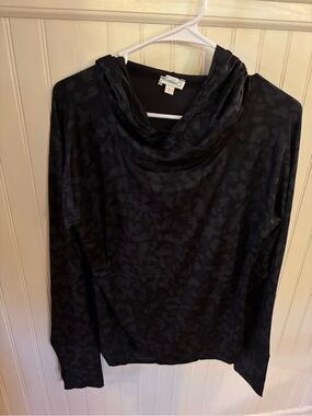 New in package Jordan Black Hoodie with Subtle Tonal Pattern